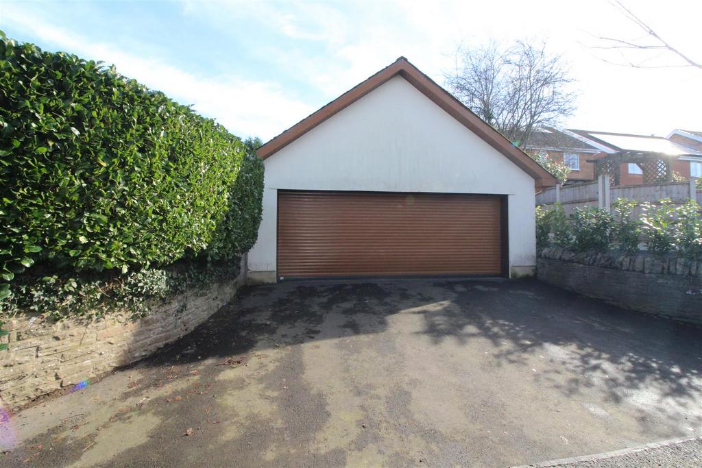 Double Garage