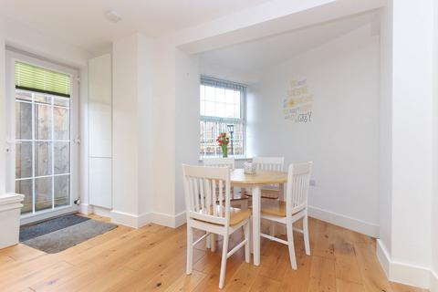 2 bedroom ground floor flat for sale, Arthur Street, Wellingborough NN8