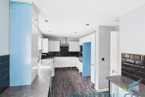 4 bedroom detached house for sale, Lyndhurst Avenue, Mossley Hill, Liverpool