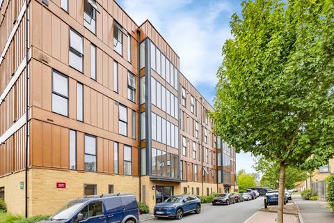 2 bedroom apartment for sale, Studio Way, Borehamwood