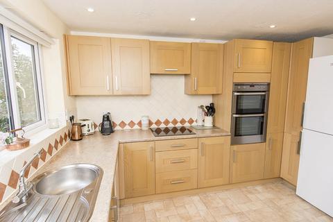 4 bedroom detached house for sale, Pochin Drive, Market Harborough