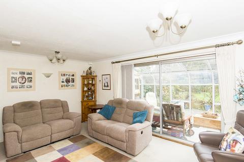 4 bedroom detached house for sale, Pochin Drive, Market Harborough