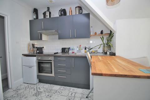 2 bedroom apartment for sale, Cambridge Road, Hove, BN3 1DF