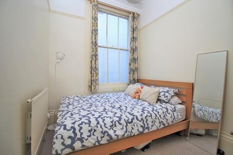 2 bedroom flat for sale, Brunswick Terrace, Hove, BN3 1HL