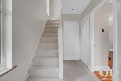 3 bedroom semi-detached house for sale, Currey Road, Greenford