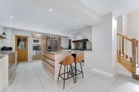 5 bedroom barn conversion for sale, Norlands Park, widnes WA8