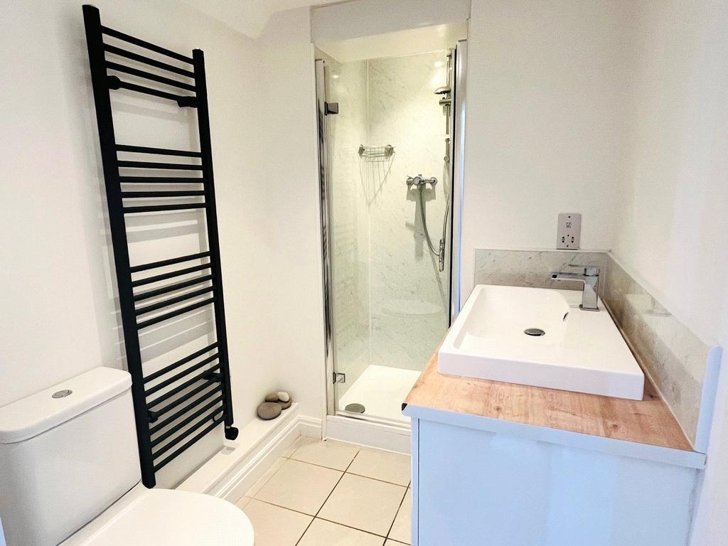 Ensuite