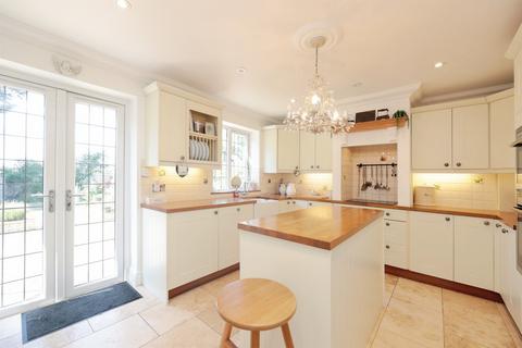 undefined, Highwood Avenue, Bushey