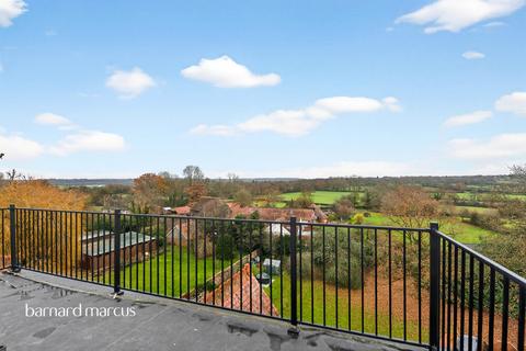 2 bedroom apartment for sale, Picketts Lane, Redhill