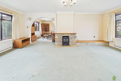 2 bedroom detached house for sale, Princes Road, Dartford, Kent, DA1