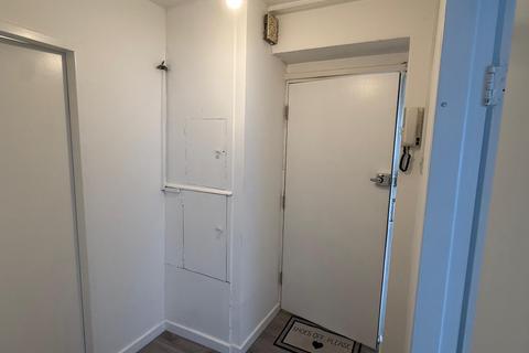 1 bedroom flat for sale, Enderley House, Sylvan Road, Crystal Palace, SE19