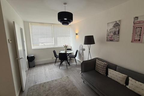 1 bedroom flat for sale, Enderley House, Sylvan Road, Crystal Palace, SE19