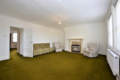 2 bedroom flat to rent, Knatchbull Road London SE5