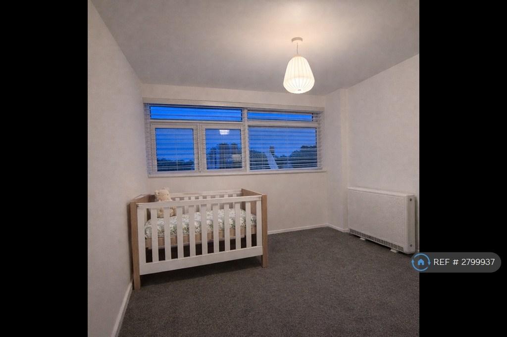 Bedroom 2 - Example Layout (Illustrative)