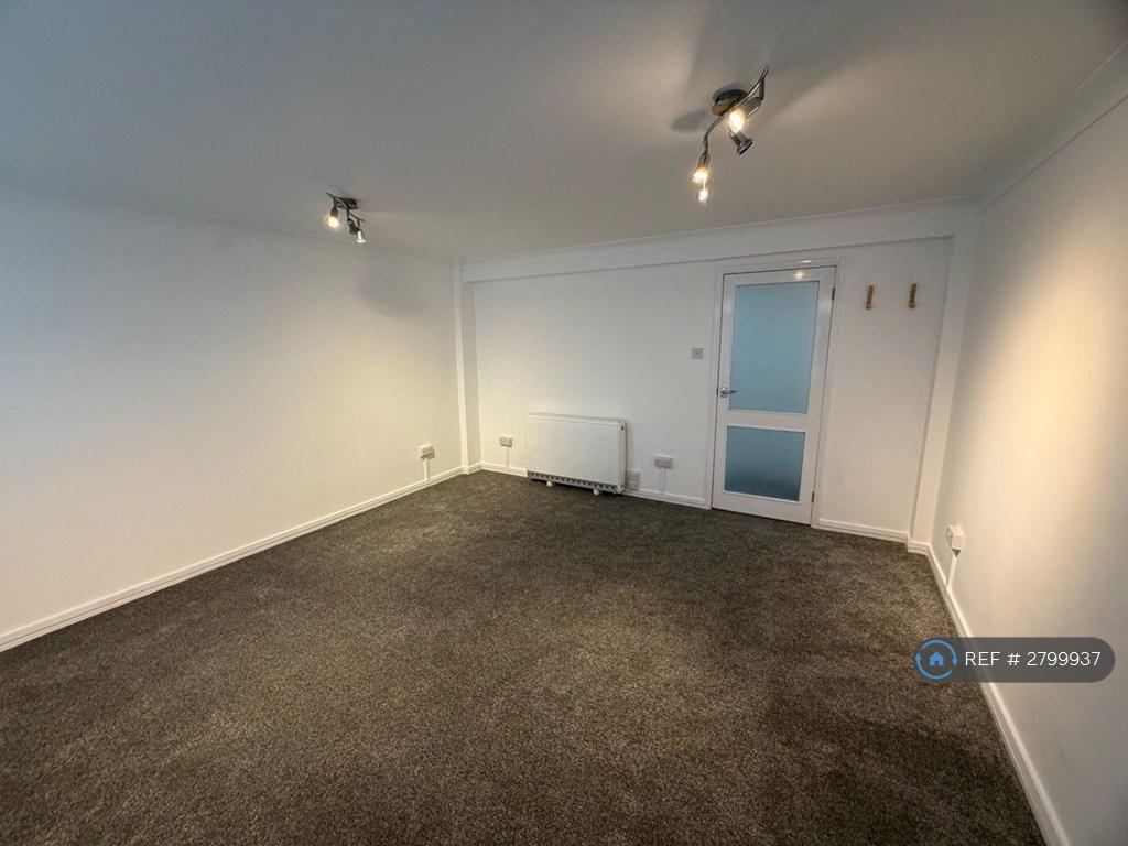 Living Room - East Facing