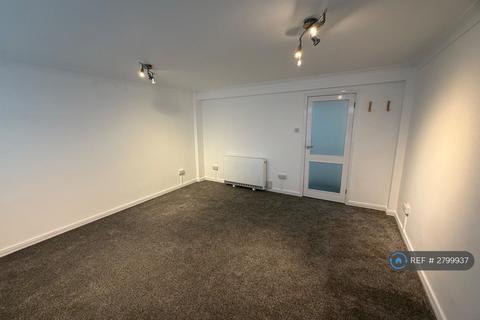2 bedroom flat to rent, Berriedale House, Hove, BN3