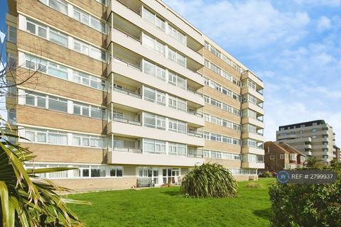 2 bedroom flat to rent, Berriedale House, Hove, BN3