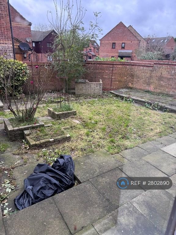 Garden b