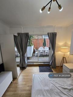 1 bedroom flat to rent, St. Helens Gardens, London, W10