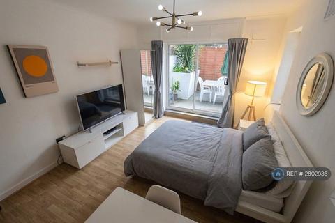 1 bedroom flat to rent, St. Helens Gardens, London, W10