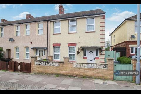 undefined, Tower Road, Luton, LU2