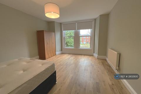 2 bedroom flat to rent, Greenbank Drive, Liverpool, L17
