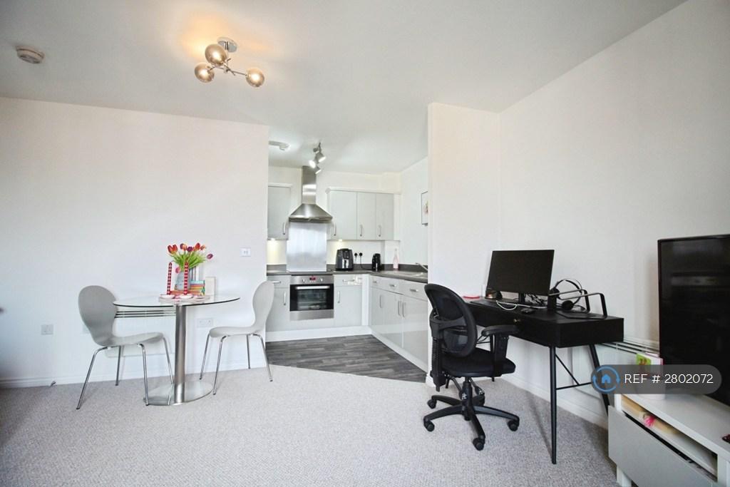 Kitchen Dining Area