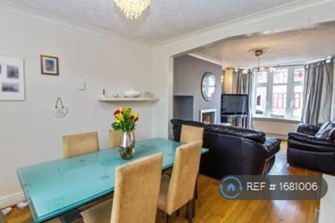 3 bedroom terraced house to rent, Kelvin Avenue, Coventry, CV2
