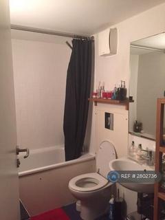 1 bedroom maisonette to rent, School House Yard, London, SE18