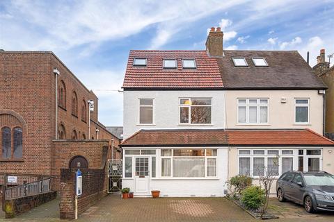 undefined, Ravenscroft Road, Beckenham, London, BR3