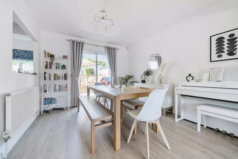 3 bedroom semi-detached house for sale, Church Hill Road, Barnet
