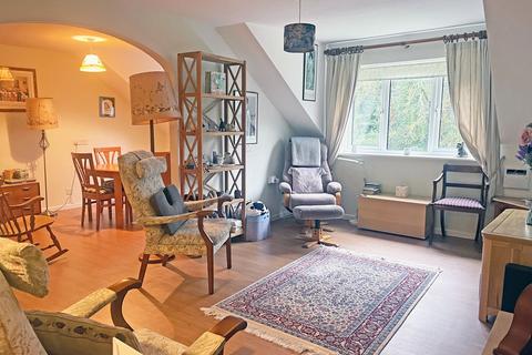 2 bedroom apartment for sale, Priory Court, Wellington TA21