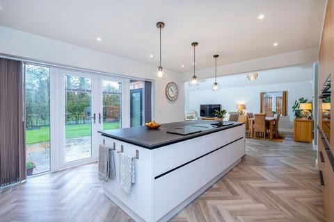 3 bedroom detached bungalow for sale, 2 The Old Orchards, Dunston, Lincoln