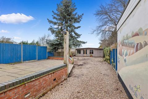 undefined, Bretforton Road, Evesham WR11