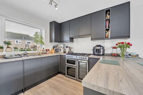 3 bedroom semi-detached house for sale, Bevis Walk, Bury St. Edmunds