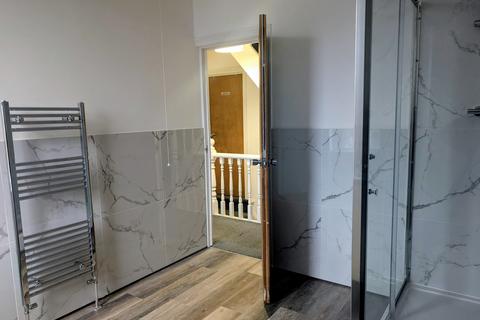 5 bedroom terraced house to rent, Headingley Mount, Headingley, Leeds, West Yorkshire