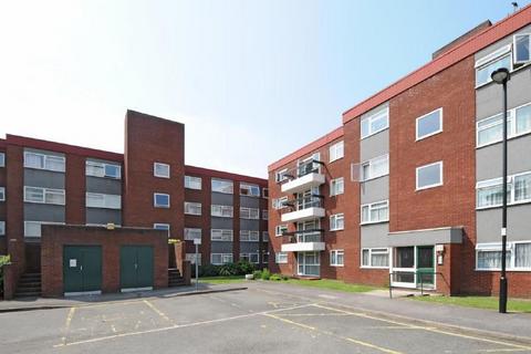 undefined, Grange Gardens, Southgate, London, N14