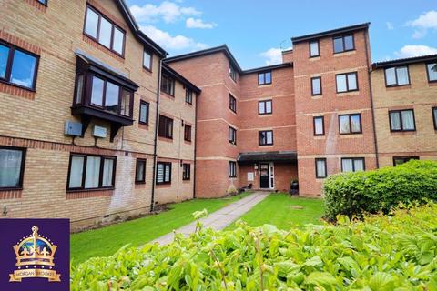 undefined, Waterville Drive, Basildon