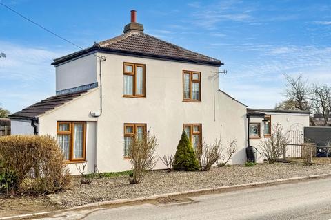 2 bedroom detached house for sale, High Road, Guyhirn, PE13