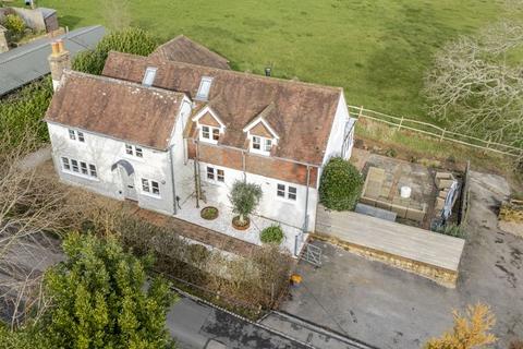 5 bedroom detached house for sale, Battle Road, Robertsbridge TN32