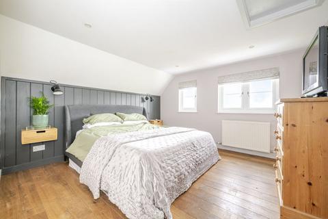 5 bedroom detached house for sale, Battle Road, Robertsbridge TN32