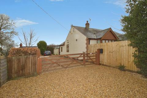 3 bedroom detached bungalow for sale, Bourne Road, Langtoft, PE6 9NJ