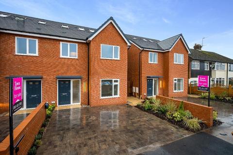 undefined, Tynwald Crescent, Widnes, WA8 9AN