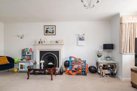 4 bedroom detached house for sale, Newport Pagnell MK16
