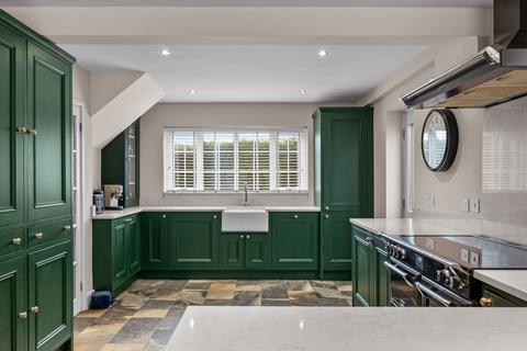 undefined, Smithy Close, Tadworth KT20