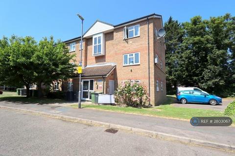 undefined, Quilter Close, Luton, LU3