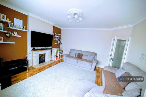 2 bedroom maisonette to rent, Radnor Road, Harrow, HA1