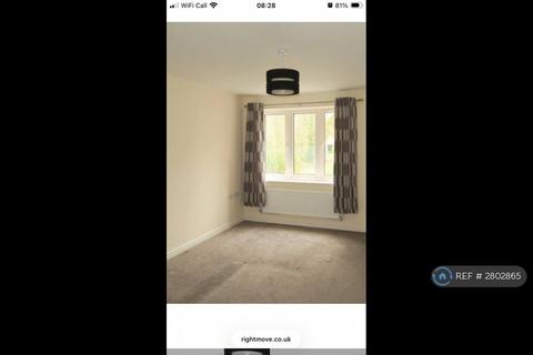 3 bedroom semi-detached house to rent, Nash Drive, Wellington, TA21
