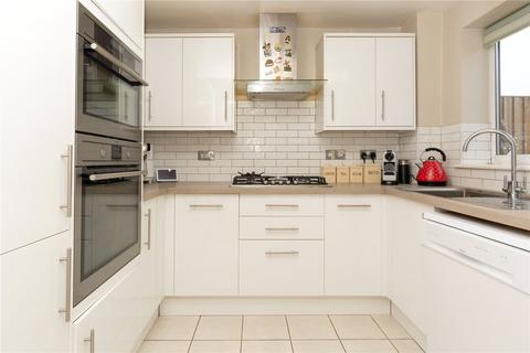 3 bedroom end of terrace house for sale, Harvesters, St. Albans, Hertfordshire