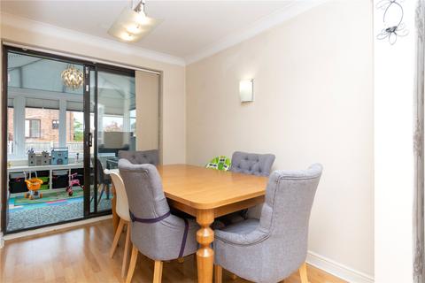3 bedroom end of terrace house for sale, Harvesters, St. Albans, Hertfordshire